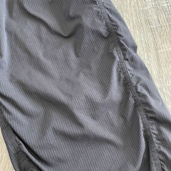 Lululemon Dance Studio Crop II Unlined 20" Black - Size: 6 - Picture 9 of 13